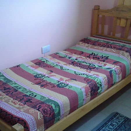 Hostal Sargento Cabral San Salvador de Jujuy Buitenkant foto